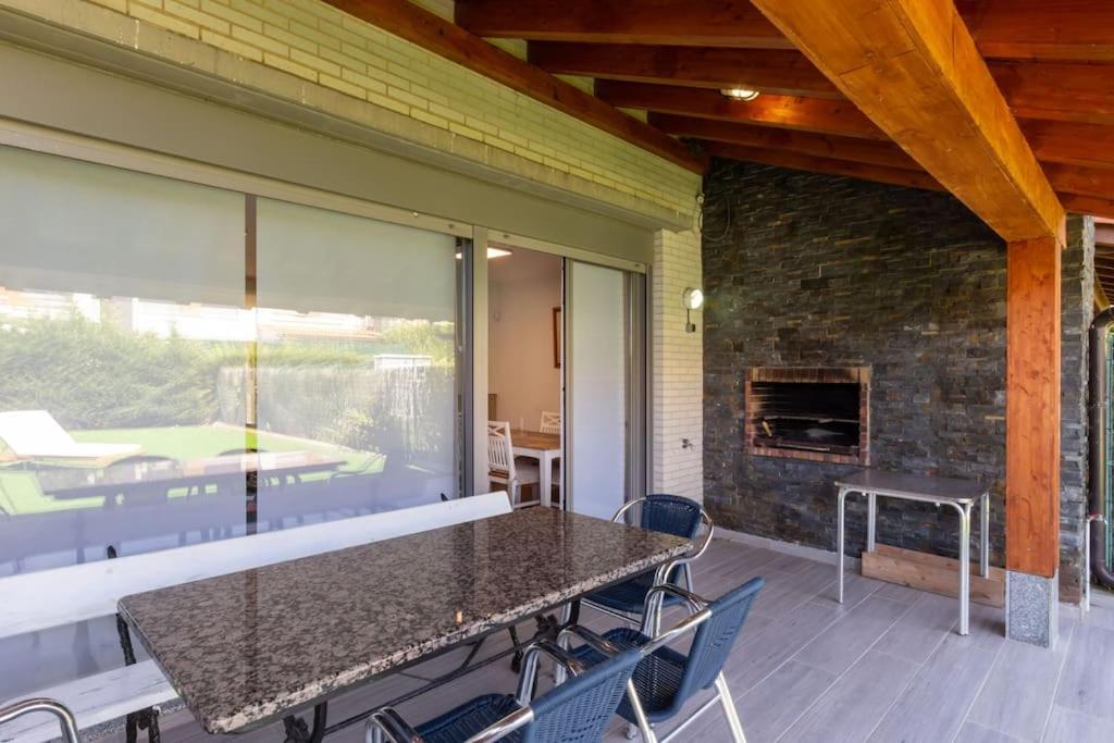 Chalet En Ciruena Con Barbacoa Εξωτερικό φωτογραφία