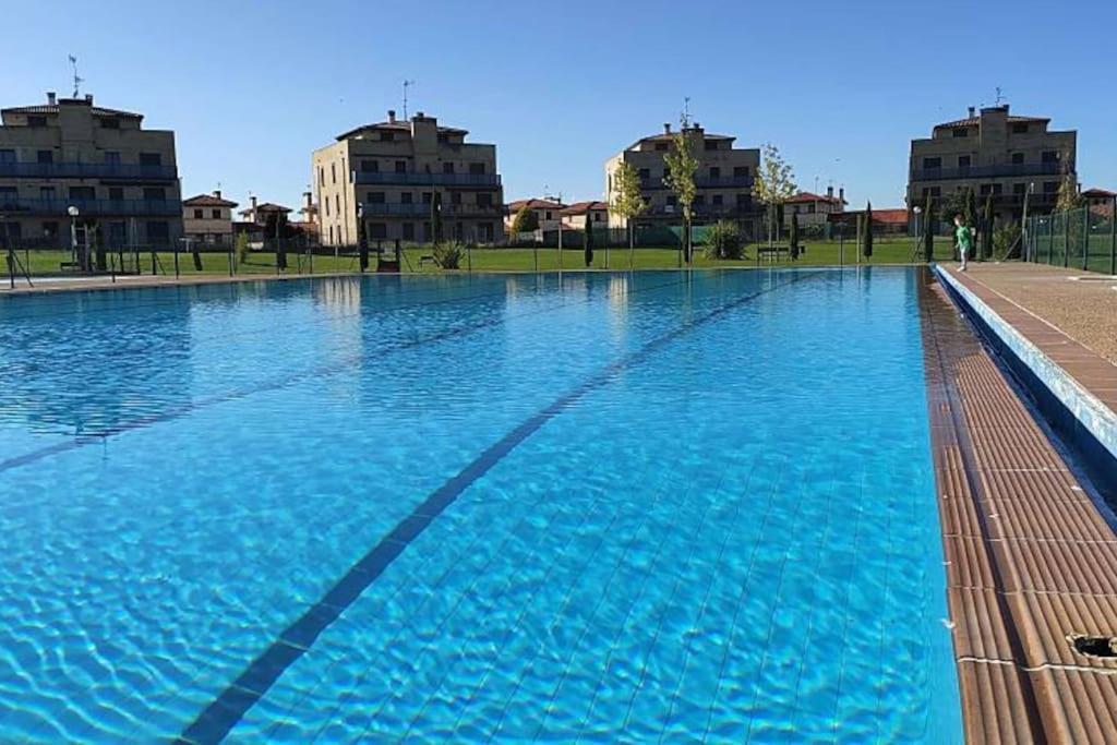 Chalet En Ciruena Con Barbacoa Εξωτερικό φωτογραφία